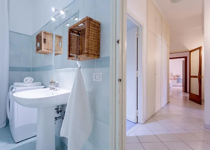 Perfetto Per Famiglie Accogliente E Spazioso A 15 Min Dalla Metro Apartment Rom